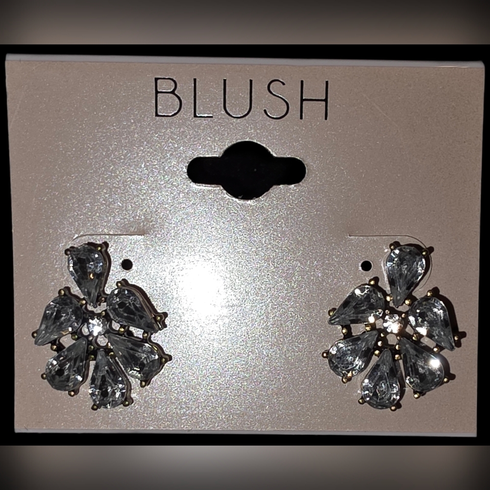 Earrings - Picture 2 of 2
